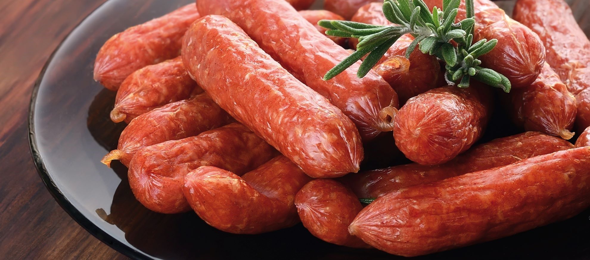 Frontal discharge mixers